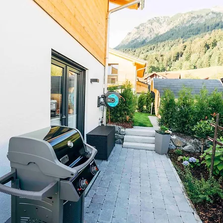 Haus Plattenbichlstrasse - Ferienhaeuser Alpenglueck *