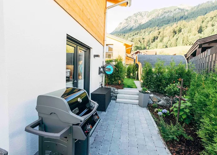 Haus Plattenbichlstrasse - Ferienhaeuser Alpenglueck *