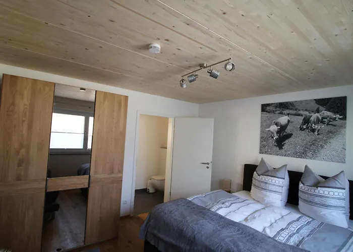 Haus Plattenbichlstrasse - Ferienhaeuser Alpenglueck * Oberstdorf